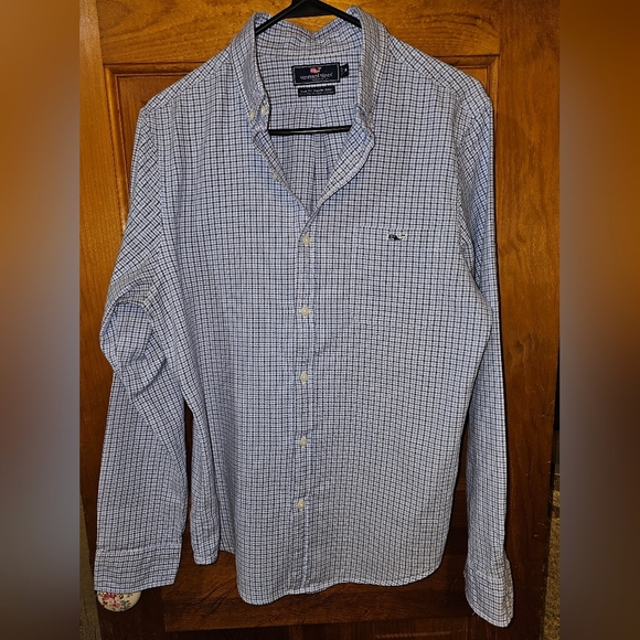 Vineyard Vines Other - Vinyard Vines Men's Navy Plaid Button-Down Shirt